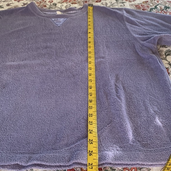 Women’s NYL top. Great condition, no rips/stains. Smoke free home - Picture 6 of 6